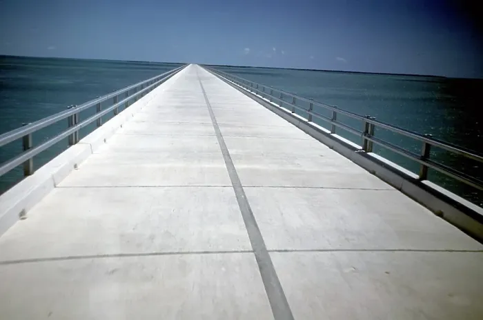 Framed Print : SEVEN MILE BRIDGE Framed Print : SEVEN MILE BRIDGE