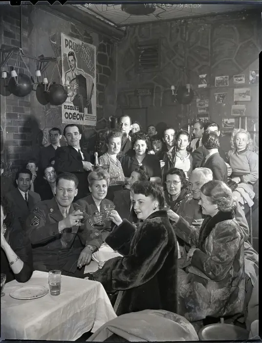 Framed Print : Sgt. Toasts His Wife At La Boule Noire Framed Print : Sgt. Toasts His Wife At La Boule Noire