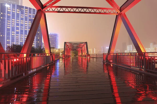 Shanghai of red steel bridge Inverted reflection