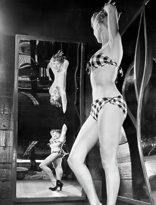 Framed Print : Shapely Woman In Funhouse Mirror Framed Print : Shapely Woman In Funhouse Mirror