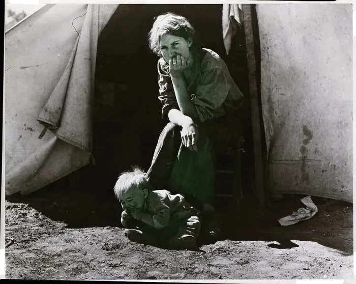 Framed Print : Sharecropper'S Wife And Child; Poverty Framed Print : Sharecropper'S Wife And Child; Poverty
