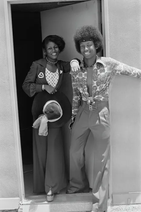 Framed Print : Sharon Hill And James Phillips - Soul Train Dancers Framed Print : Sharon Hill And James Phillips - Soul Train Dancers