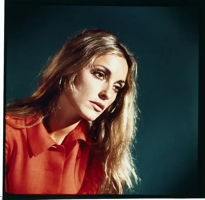 Framed Print : Sharon Tate with Head Tilted