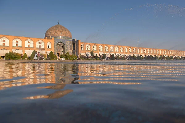 Sheikh Lotfollah Mosque in Naqsh-e-Jahan Square
