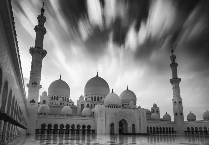 Framed Print : Sheikh Zayed Mosque in Abu dhabi Framed Print : Sheikh Zayed Mosque in Abu dhabi