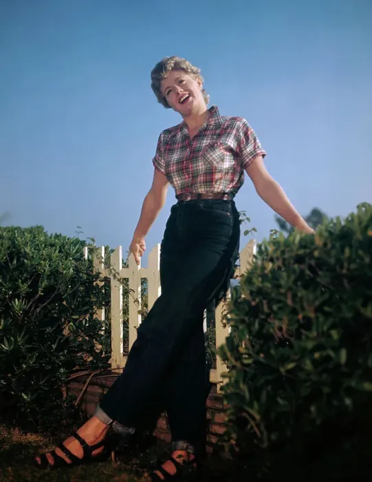 Framed Print : Shelly Winters Wearing Blue Jeans Framed Print : Shelly Winters Wearing Blue Jeans