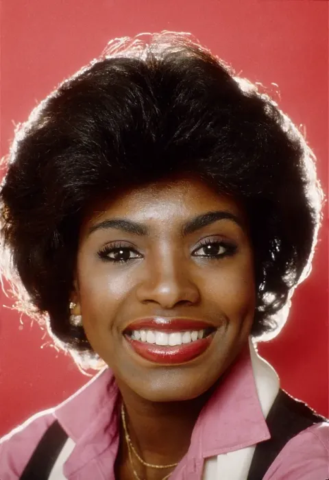 Framed Print : Sheryl Lee Ralph Portrait Session Framed Print : Sheryl Lee Ralph Portrait Session