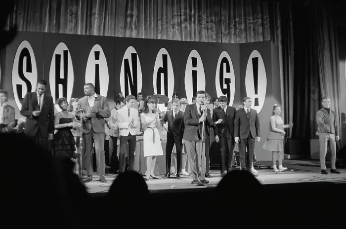 Framed Print : Shindig!. The ABC television variety show Shindig!, circa 1965 Framed Print : Shindig!. The ABC television variety show Shindig!, circa 1965