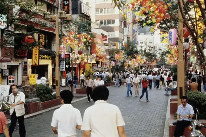 Framed Print : Shinjuku Game Centres Framed Print : Shinjuku Game Centres