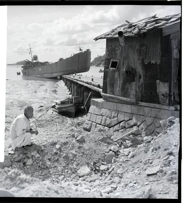 Framed Print : Ship Caught On Pier Waiting For Tide Framed Print : Ship Caught On Pier Waiting For Tide