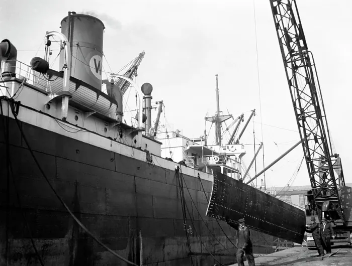 Framed Print : Shipbuilding