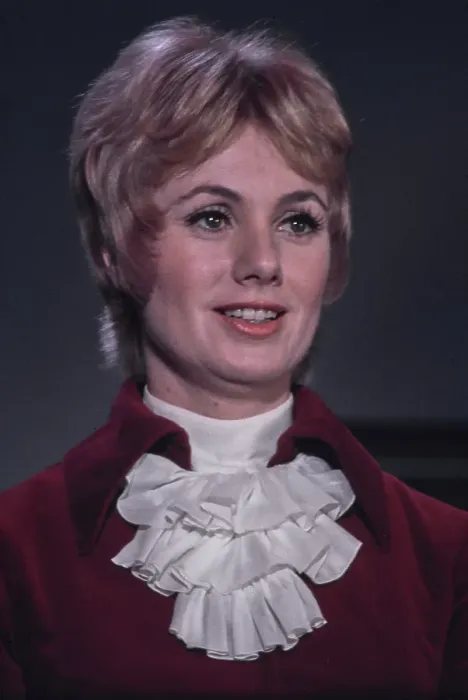 Framed Print : Shirley Jones, American Actress & Singer Framed Print : Shirley Jones, American Actress & Singer