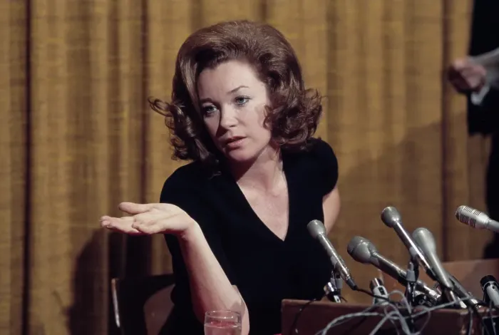 Framed Print : Shirley MacLaine, American Actress Framed Print : Shirley MacLaine, American Actress
