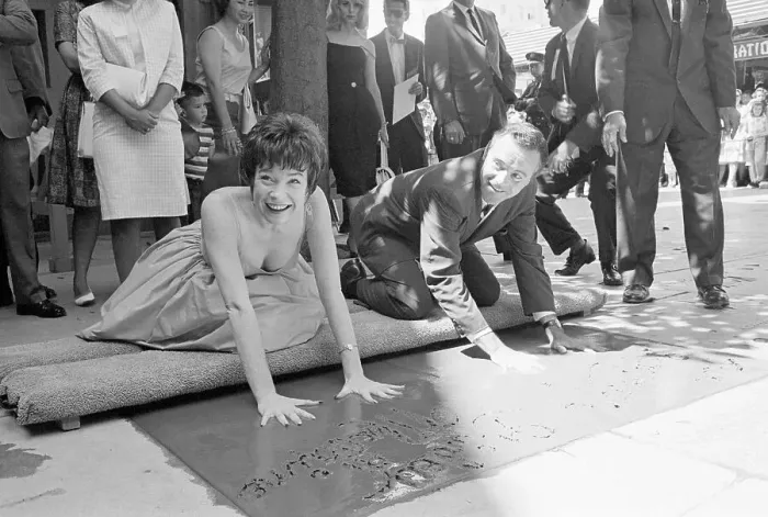 Framed Print : Shirley MacLaine and Jack Lemmon Framed Print : Shirley MacLaine and Jack Lemmon