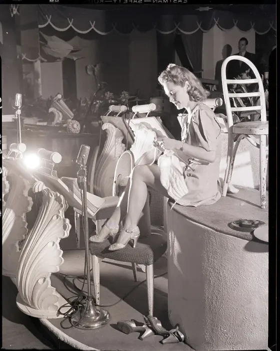 Framed Print : Showgirl Knitting During Break at Work Framed Print : Showgirl Knitting During Break at Work