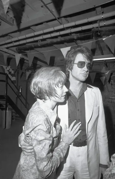 Framed Print : Siblings Warren Beatty and Shirley MacLaine Embracing Framed Print : Siblings Warren Beatty and Shirley MacLaine Embracing