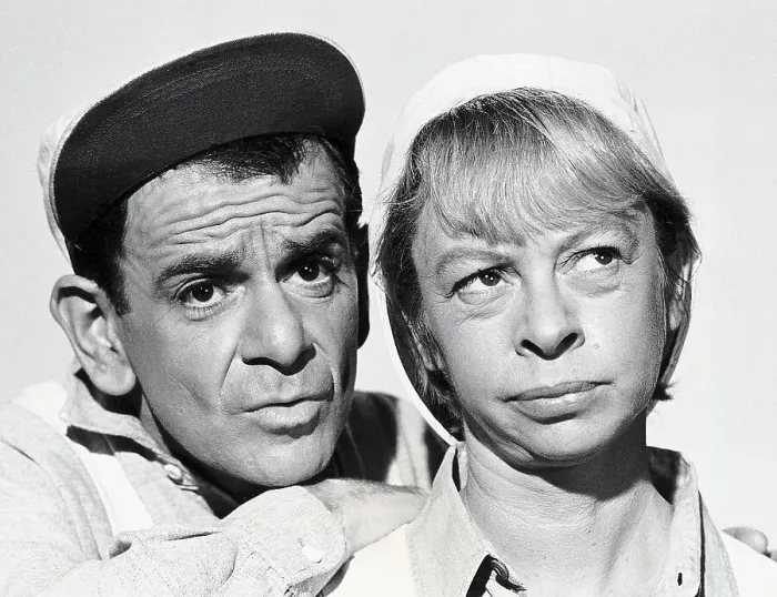  : Sid Melton And Mary Grace Canfield
