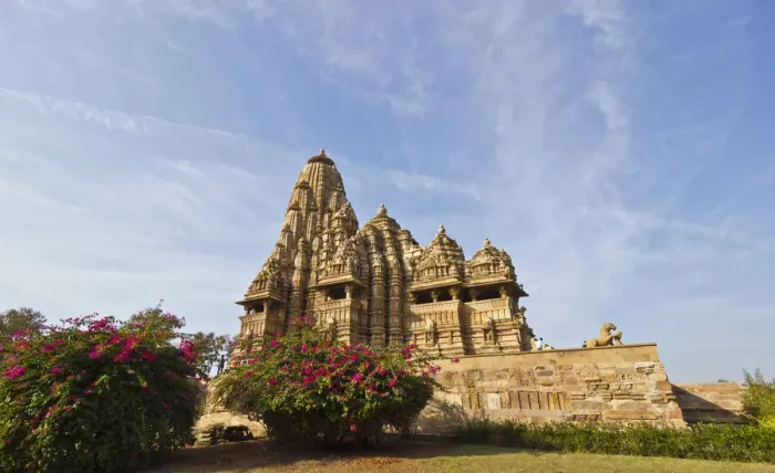 Framed Print : Sideview of Kandariya Mahadeva Temple, Khajuraho, Chhatarpur District, Madhya Pradesh, India