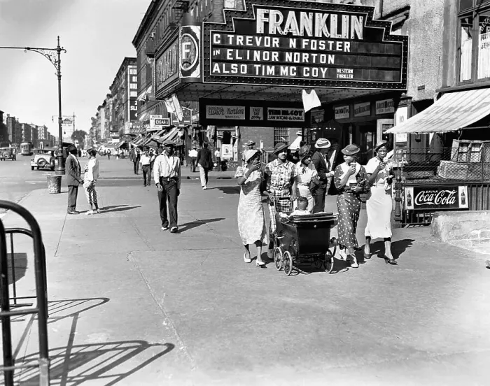 Framed Print : Sidewalk Scene in Harlem
