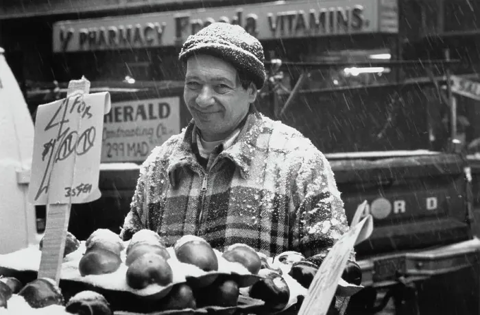 Framed Print : A sidewalk vendor in Midtown Framed Print : A sidewalk vendor in Midtown
