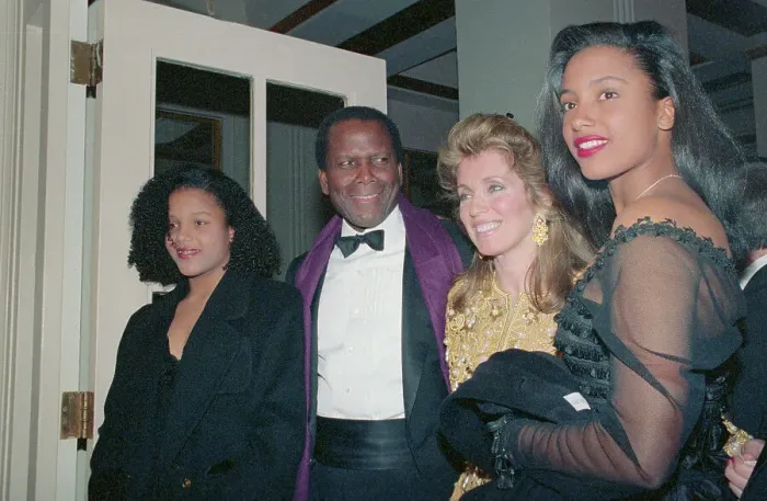 Framed Print : Sidney Poitier with Wife and Daughters Framed Print : Sidney Poitier with Wife and Daughters