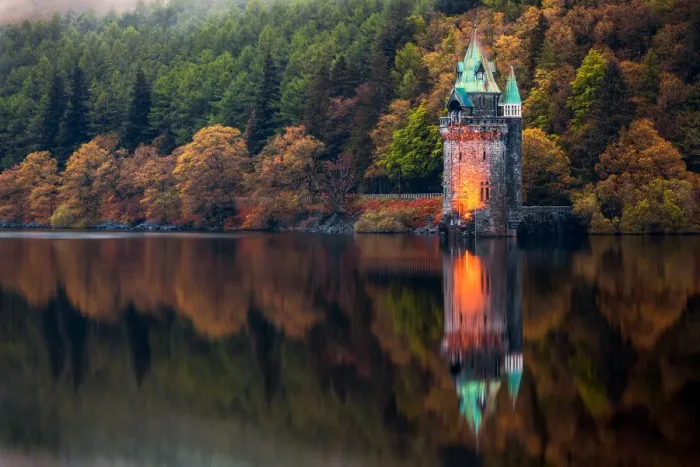 Framed Print : Sifting Tower Reflection, Lake Vyrnwy, Powys, North Wales Framed Print : Sifting Tower Reflection, Lake Vyrnwy, Powys, North Wales