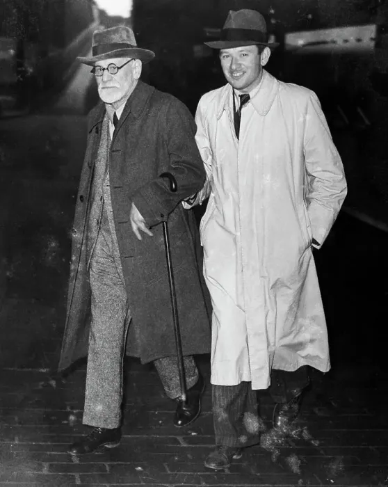 Framed Print : Sigmund Freud And Son Walking in Paris Framed Print : Sigmund Freud And Son Walking in Paris