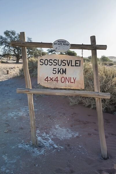 Sign on sand track 4x4 only, Sossusvlei, Namib-Skeleton Coast National Park, Namibia