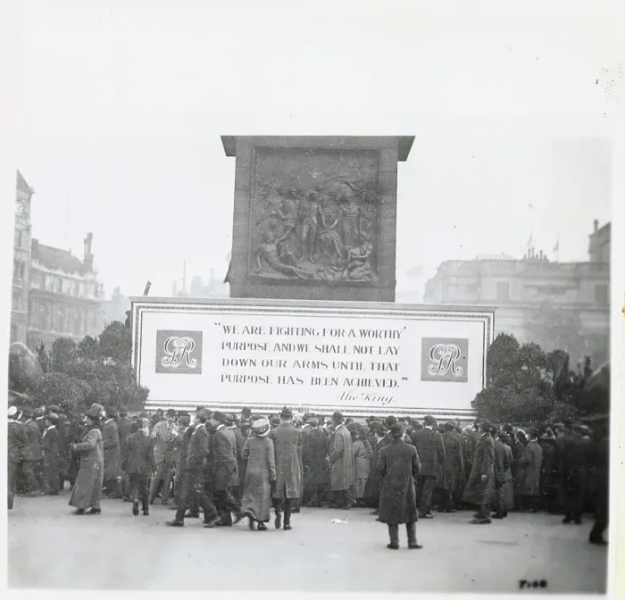 Framed Print : Sign in Trafalgar Square Framed Print : Sign in Trafalgar Square