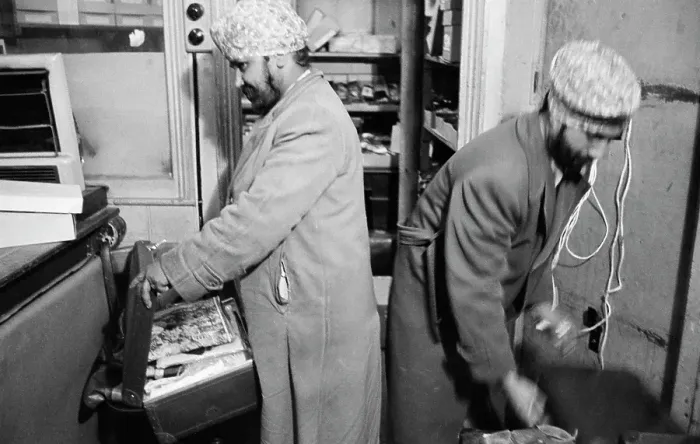 Framed Print : Sikhs In Textile Shop Framed Print : Sikhs In Textile Shop