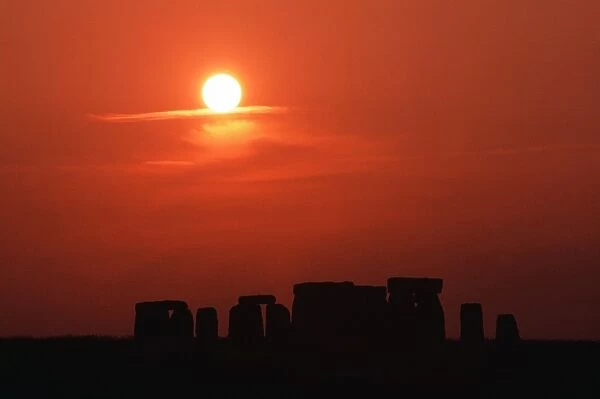 Silhouette of Stonehenge at sunset, England, United Kingdom