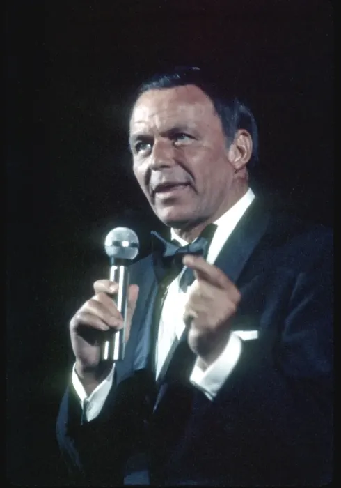 Framed Print : Sinatra Performing In LA Framed Print : Sinatra Performing In LA