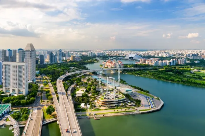 Framed Print : Singapore Flyer