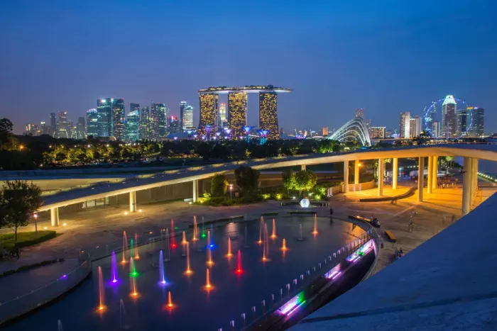 Framed Print : Singapore Skyline and view of Marina Bay