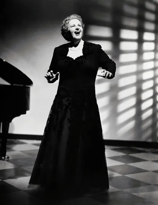 Framed Print : Singer Kate Smith Singing Framed Print : Singer Kate Smith Singing