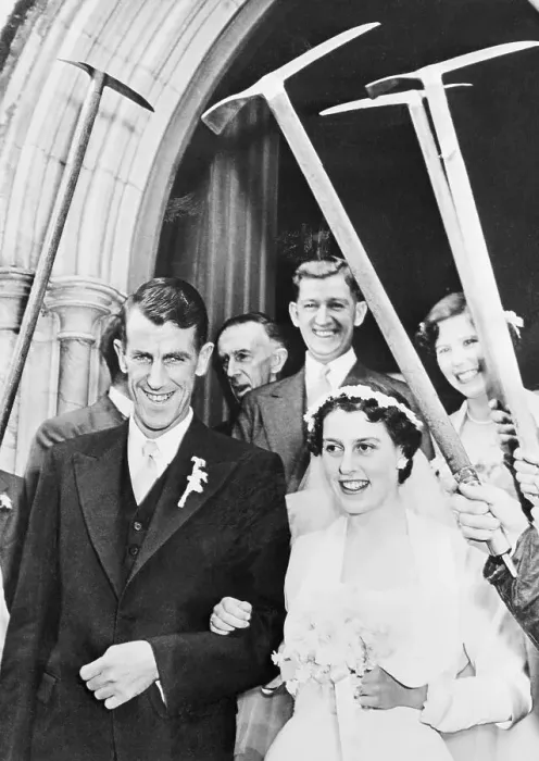 Framed Print : Sir Edmund Hillary and Bride Walking Under Ice-Axes Framed Print : Sir Edmund Hillary and Bride Walking Under Ice-Axes