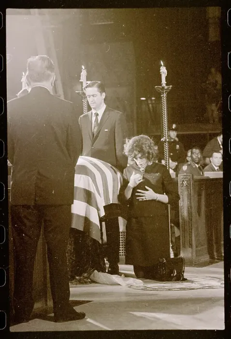 Framed Print : Sister of Robert F. Kennedy Kneeling Near His Coffin