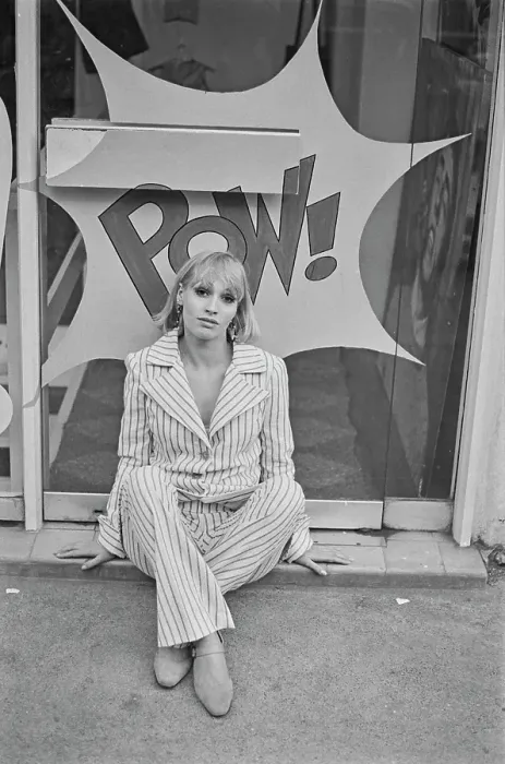 Framed Print : Sixties London Fashions Framed Print : Sixties London Fashions