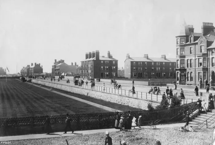 Framed Print : Skegness Parade