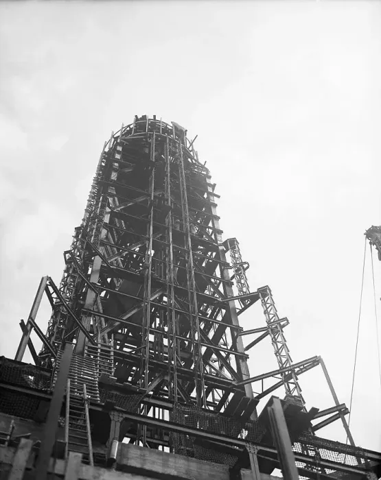 Framed Print : Skeleton of Empire State Building Framed Print : Skeleton of Empire State Building