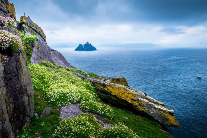 Framed Print : Skellig Islands, County Kerry, Munster Province, Ireland. View of Little Skellig from Skellig Michael island (Great Skelling) with lots of puffins