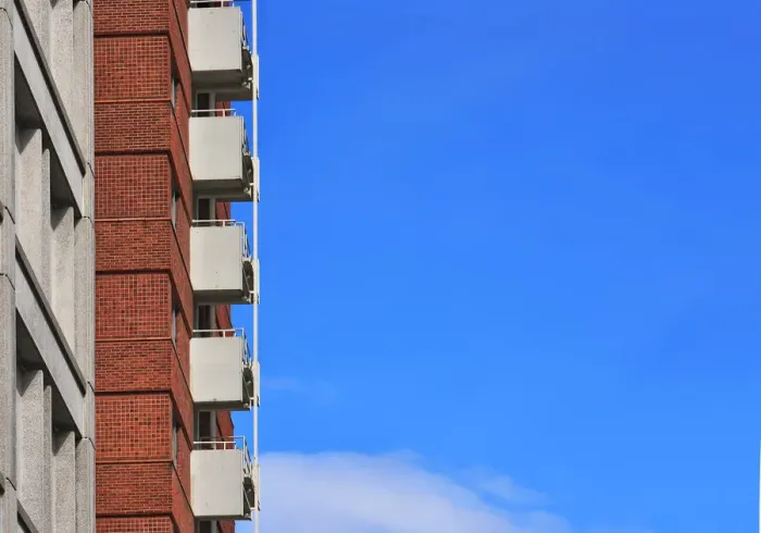 Framed Print : Skyscraper Sideview