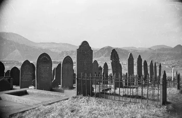 Framed Print : Slate Graves Framed Print : Slate Graves