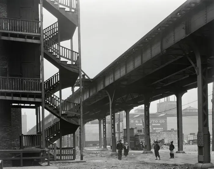 Framed Print : Slum Section Of Chicago'S South Side Framed Print : Slum Section Of Chicago'S South Side