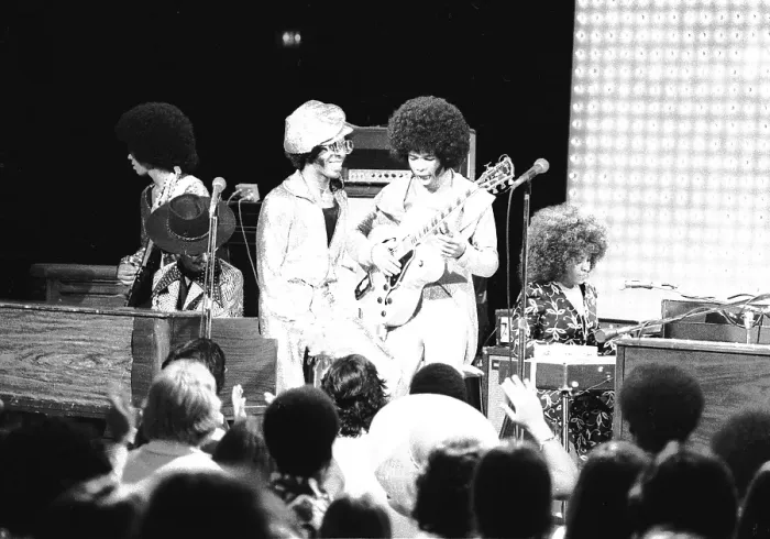 Framed Print : Sly And The Family Stone On The Midnight Special Framed Print : Sly And The Family Stone On The Midnight Special