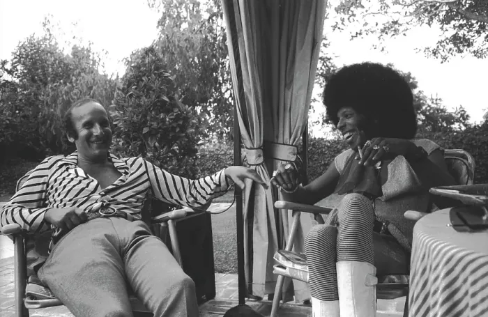 Framed Print : Sly Stone And Clive Davis Portrait Session Framed Print : Sly Stone And Clive Davis Portrait Session
