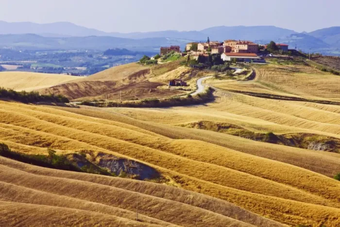Framed Print : Small village of Mucigliani, Tuscany, Italy, Europe Framed Print : Small village of Mucigliani, Tuscany, Italy, Europe