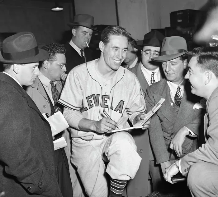 Framed Print : Smiling Bob Feller Signing Autographs Framed Print : Smiling Bob Feller Signing Autographs