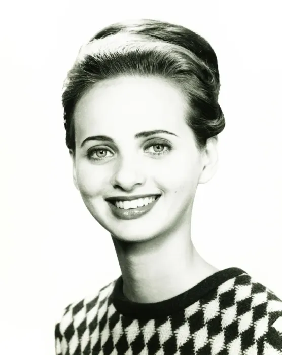 Framed Print : Smiling woman posing in studio, (B&W), (Close-up), (Portrait) Framed Print : Smiling woman posing in studio, (B&W), (Close-up), (Portrait)