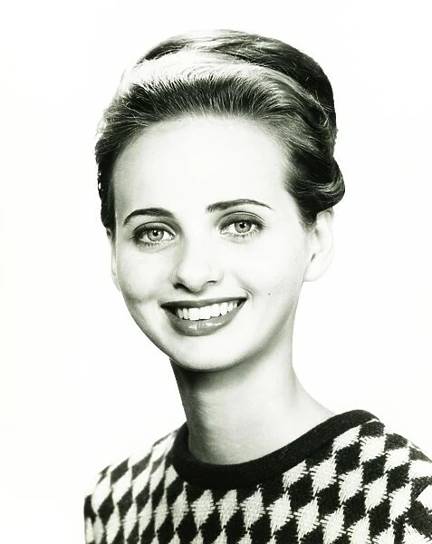 Smiling woman posing in studio, (B&W), (Close-up), (Portrait)